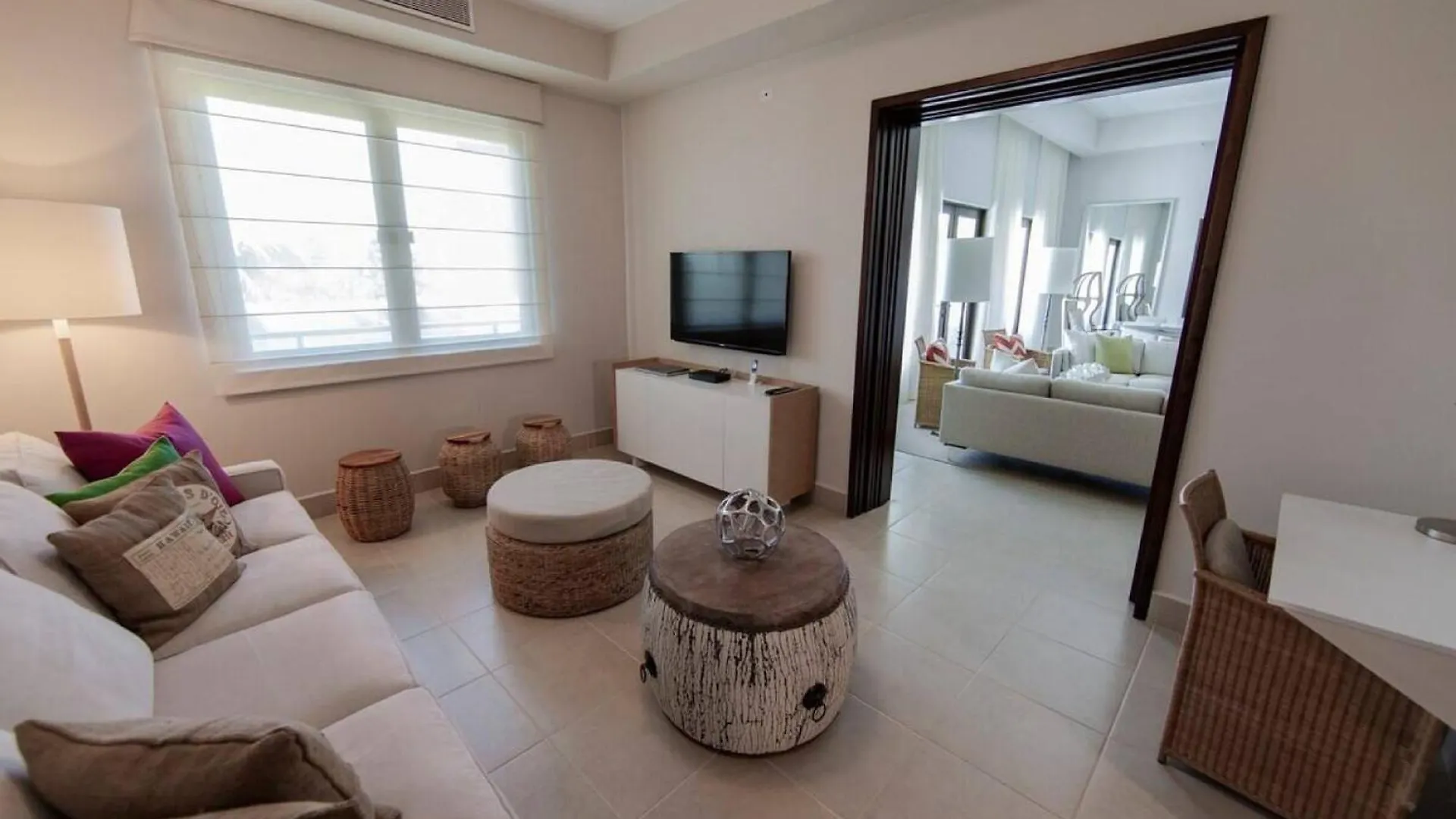 Just A Few Minutes Walking To The Beach Club Sabana  Sabana (Vega Alta)
